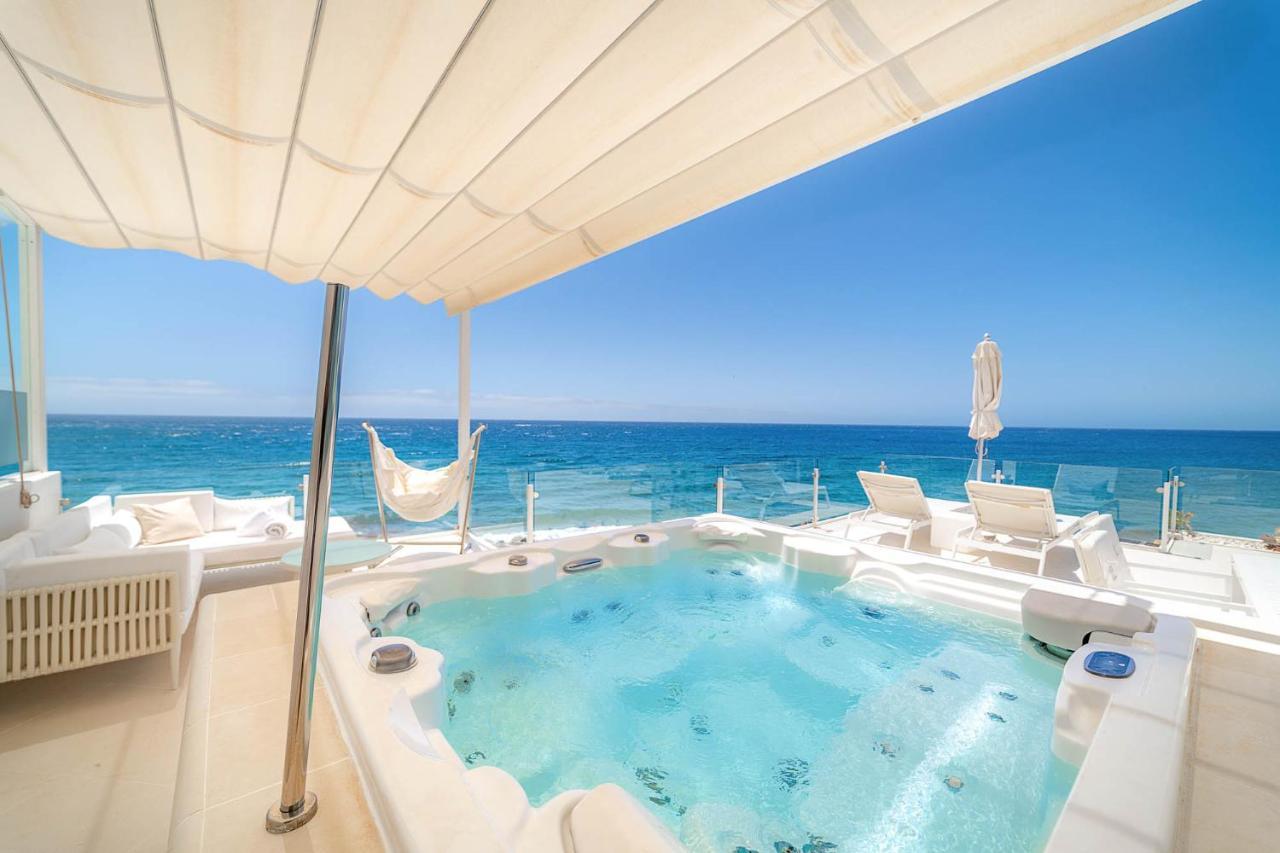 Suite Lanis 2 Bedroom Hot Tub & Sea View,1349456050:JPEG